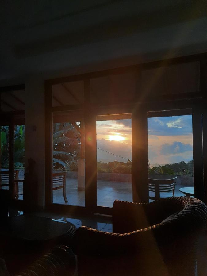 Manigelang Villa Munduk Eksteriør billede