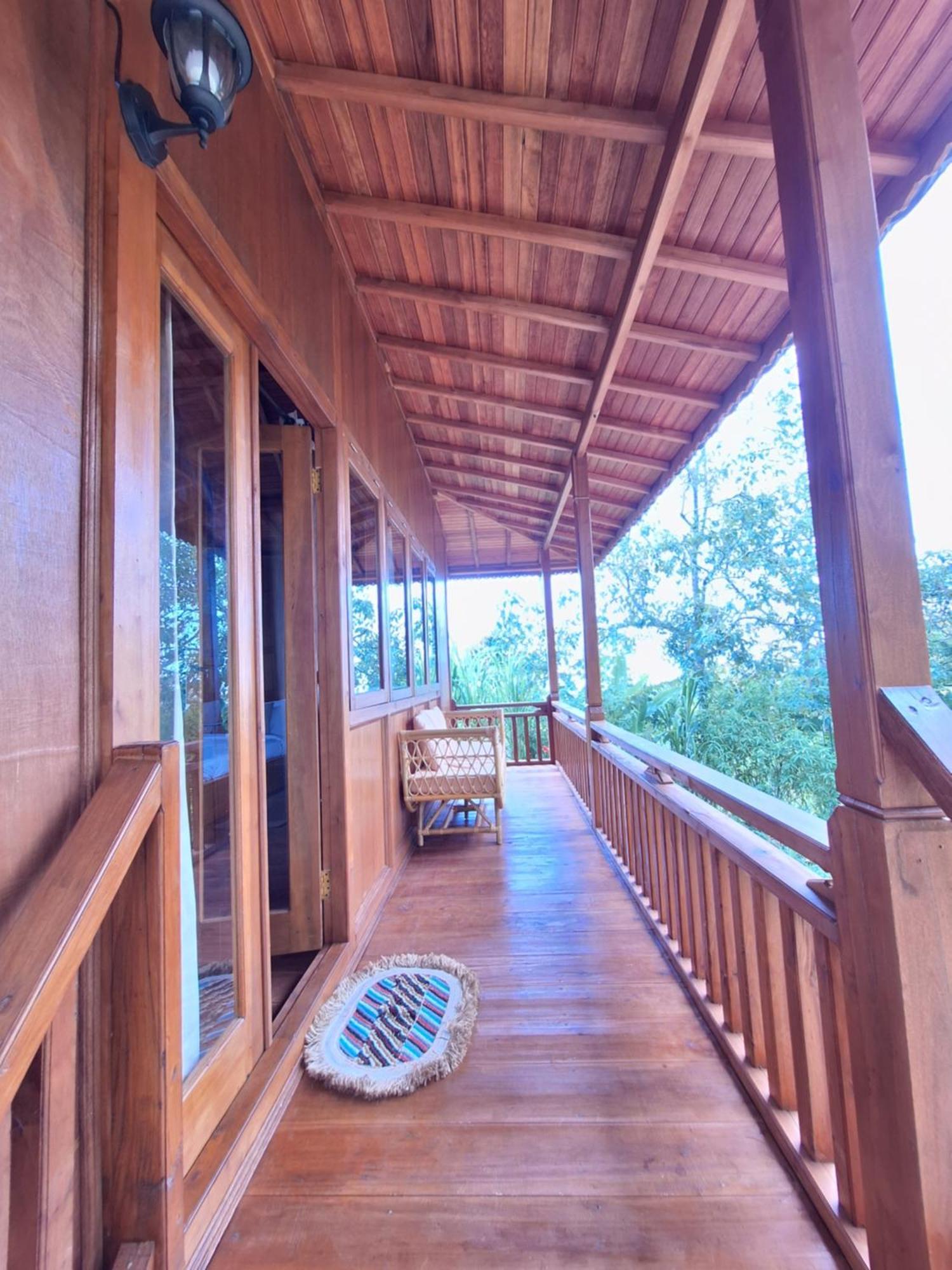 Manigelang Villa Munduk Værelse billede